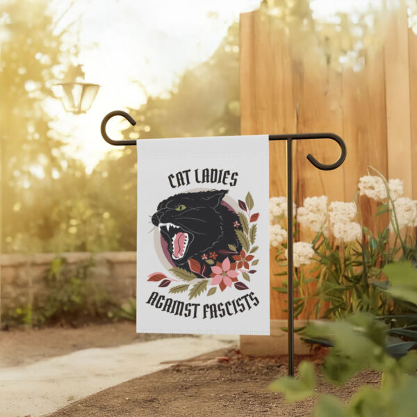Anti-Trump-Flag,-Cat-Ladies-Against-Fascists-Flag-us