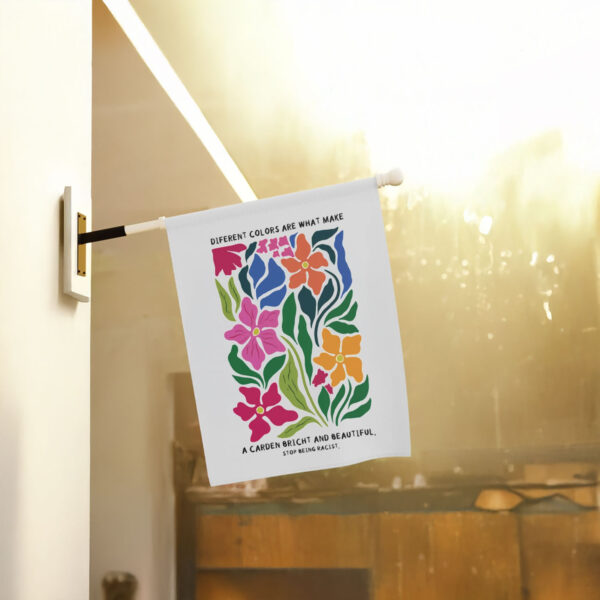 Anti-Trump-Flag,-Make-A-Garden-Bright-And-Beautiful-Flag-usa