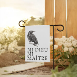 Anti-Trump-Flag,-Ni-Dieu-Ni-Maitre-Flag-usa