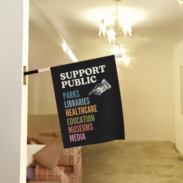 Anti-Trump-Flag,-Support-Public-Flags