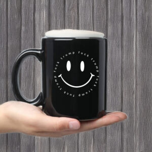 Anti-Trump-Mug,-Smile-Fuck-Trump-Mug-us