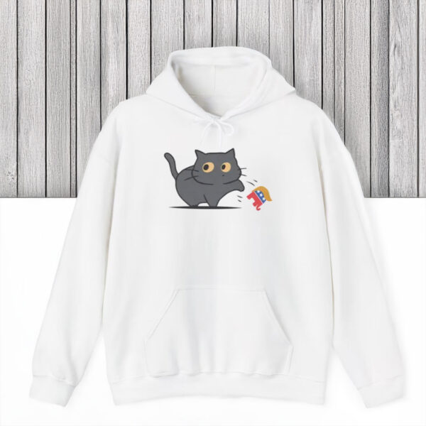 Anti-Trump-Shirt,-Cat-Knocking-Donald-Trump-Elephant-Off-Over-Table-Shirt-usa