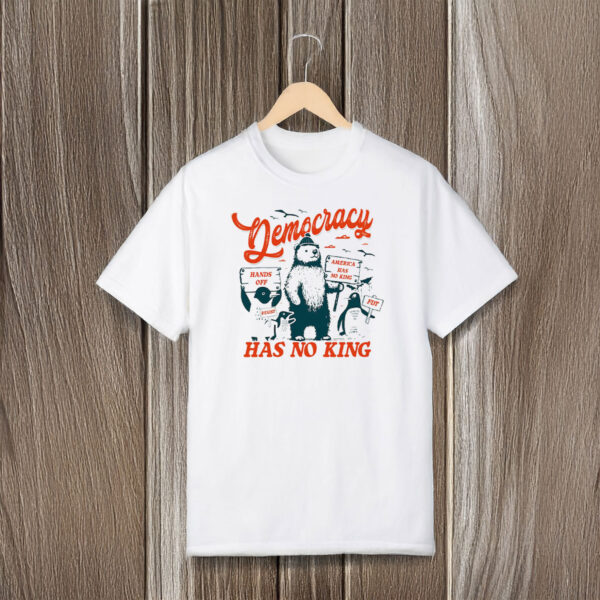 Anti-Trump-Shirt,-Democracy-Has-No-Kings-Shirt-us