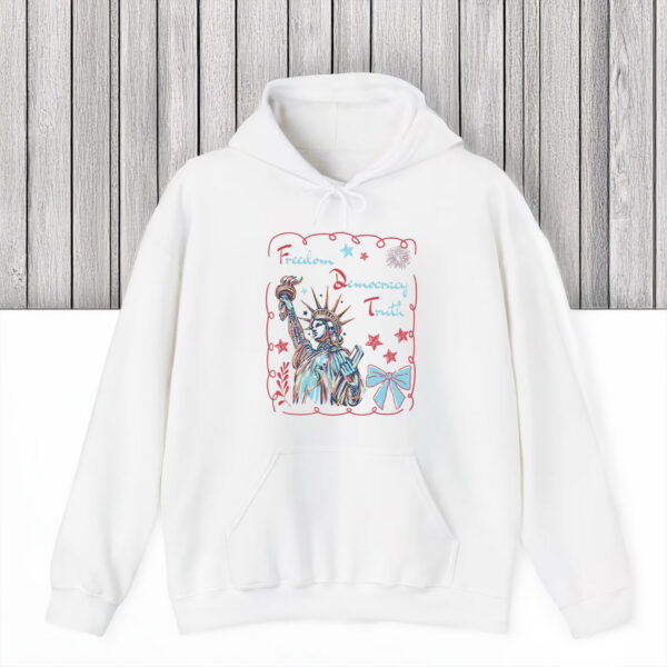 Anti-Trump-Shirt,-Patriotic-Subtle-USA-Shirt