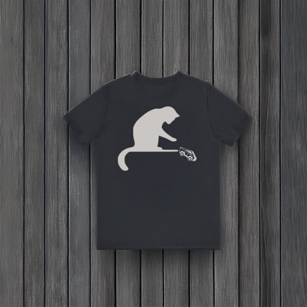 Anti-Trump-Shirt,-Snarky-Funny-Cat-Pushing-Truck-Protest-Shirt-usa