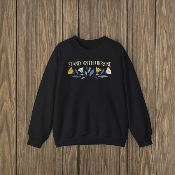 Anti-Trump-Shirt,-Stand-With-Ukraine-Shirt-us