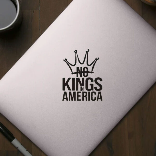 Anti-Trump-Sticker,-No-Kings-In-America-Sticker-usa