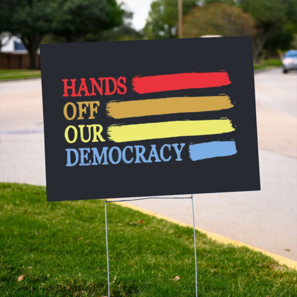 Hands-Off-Protest-Yard-Sign-Save-Public-Lands,-Medicare-Social-Security,-Free-Speech-us