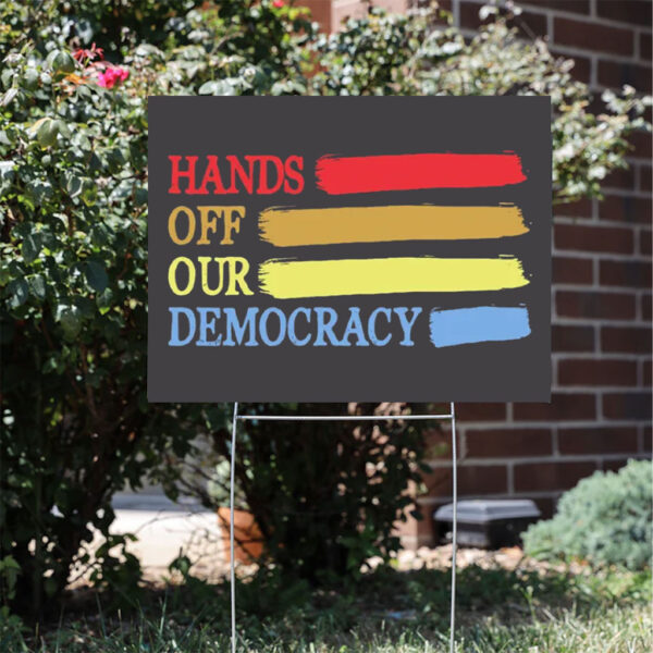 Hands-Off-Protest-Yard-Sign-Save-Public-Lands,-Medicare-Social-Security,-Free-Speech-us