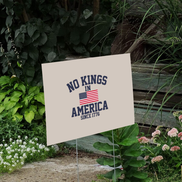 No-Kings-in-America-Yard-Sign,-Anti-Trump,-Protest-Sign,-Democracy-Sign,-Protest,-Gift-for-Anti-MAGA-us